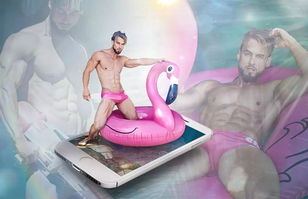 舔屏，你们一直要我交出的封面... - 51虹马