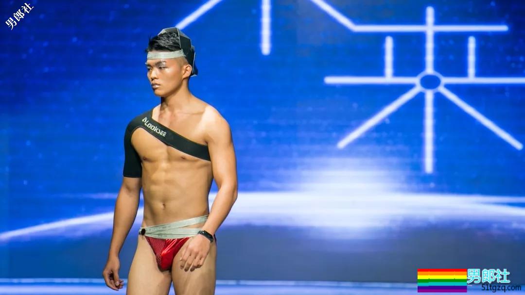 男色盛宴：2018中国男士内衣秀，鲜肉大叔肌肉丁字……（文末福利视频） - 51虹马