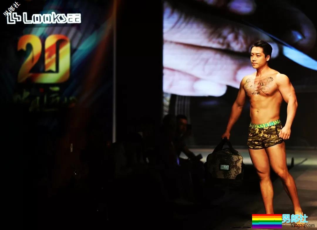 男色盛宴：2018中国男士内衣秀，鲜肉大叔肌肉丁字……（文末福利视频） - 51虹马