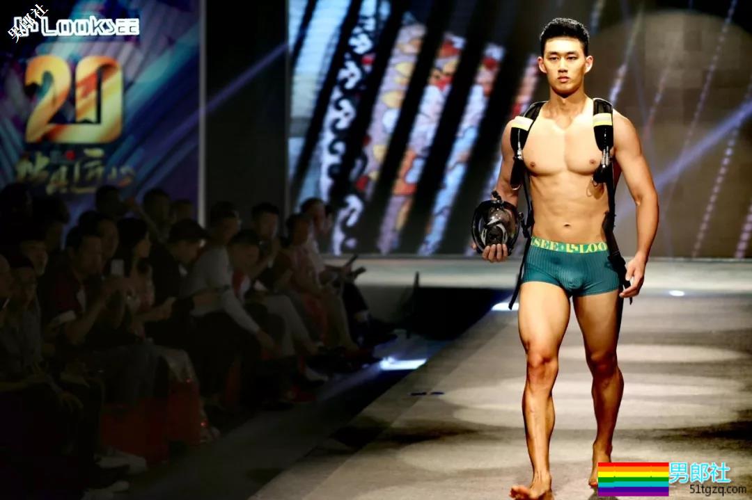 男色盛宴：2018中国男士内衣秀，鲜肉大叔肌肉丁字……（文末福利视频） - 51虹马