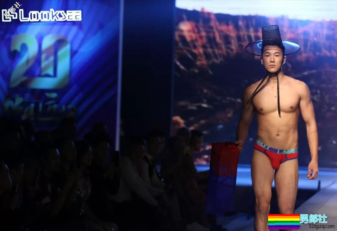 男色盛宴：2018中国男士内衣秀，鲜肉大叔肌肉丁字……（文末福利视频） - 51虹马