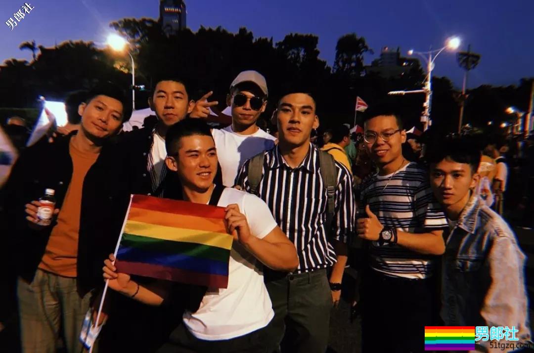 筋肉、赤身、台湾同志游行现场报道！ - 51虹马