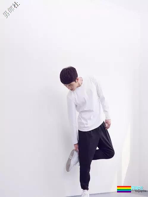 某蛋家唯一签约直男主播？穿樊野OMG健身吃圈饭骂圈粉？ - 51虹马