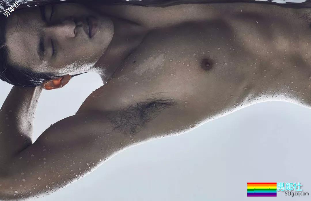 泰boy写真全集，混血精致公狗腰王子 ！ - 51虹马