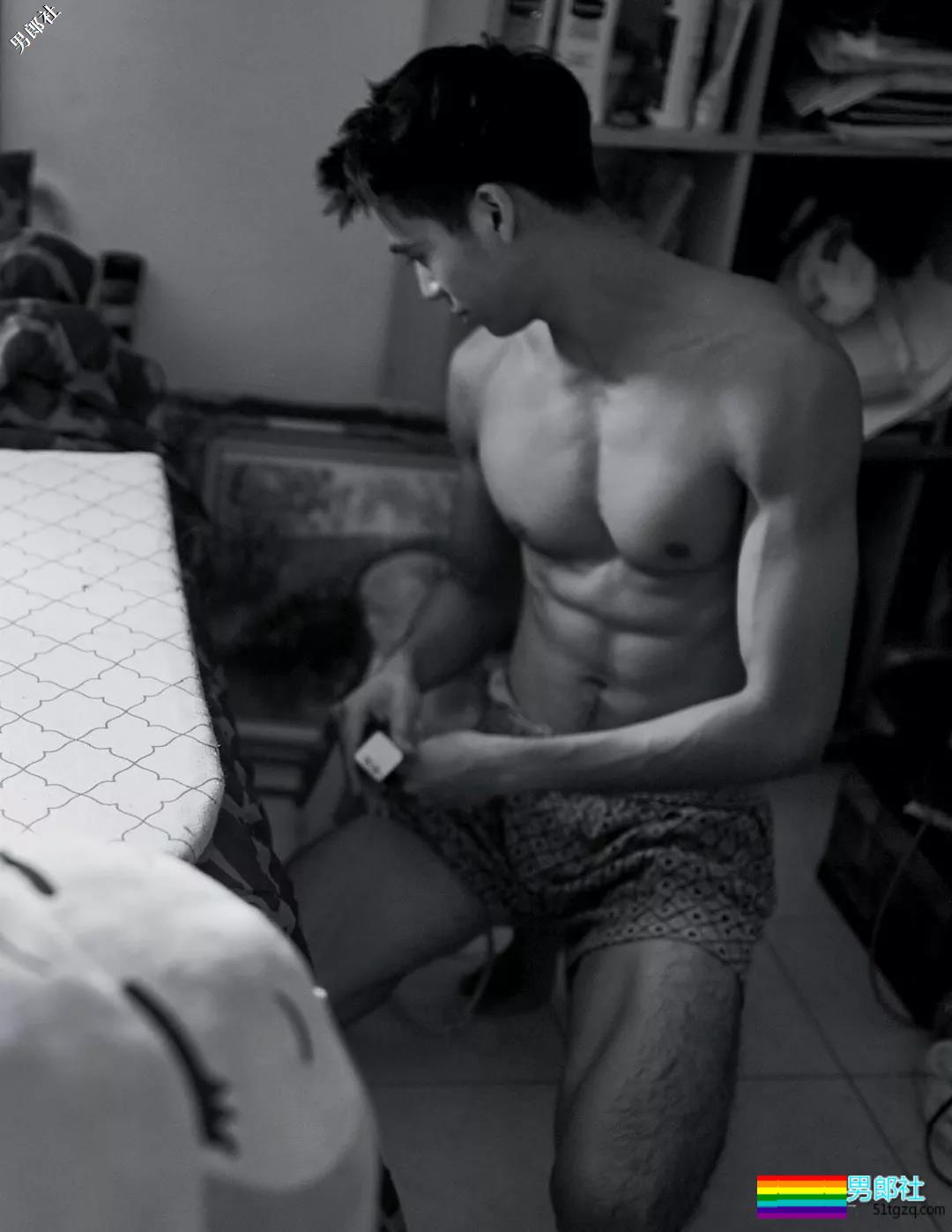 泰boy写真全集，混血精致公狗腰王子 ！ - 51虹马