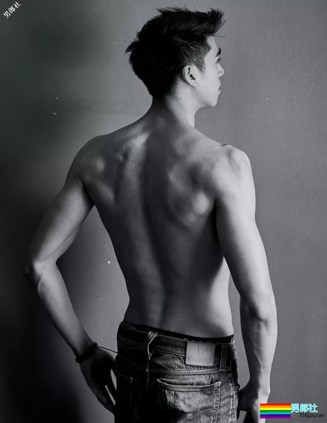 泰boy写真全集，混血精致公狗腰王子 ！ - 51虹马