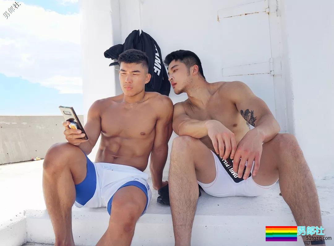 肉忠犬男友爱穿内裤玩自拍!!樊野换男朋友了? - 51虹马 肉忠犬男友爱穿内裤玩自拍!!樊野换男朋友了? - 51虹马