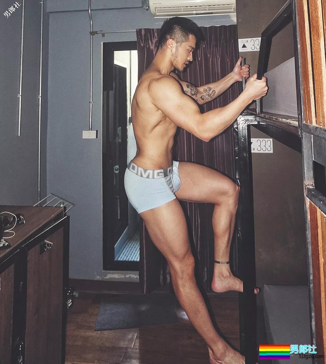 肉忠犬男友爱穿内裤玩自拍!!樊野换男朋友了? - 51虹马 肉忠犬男友爱穿内裤玩自拍!!樊野换男朋友了? - 51虹马