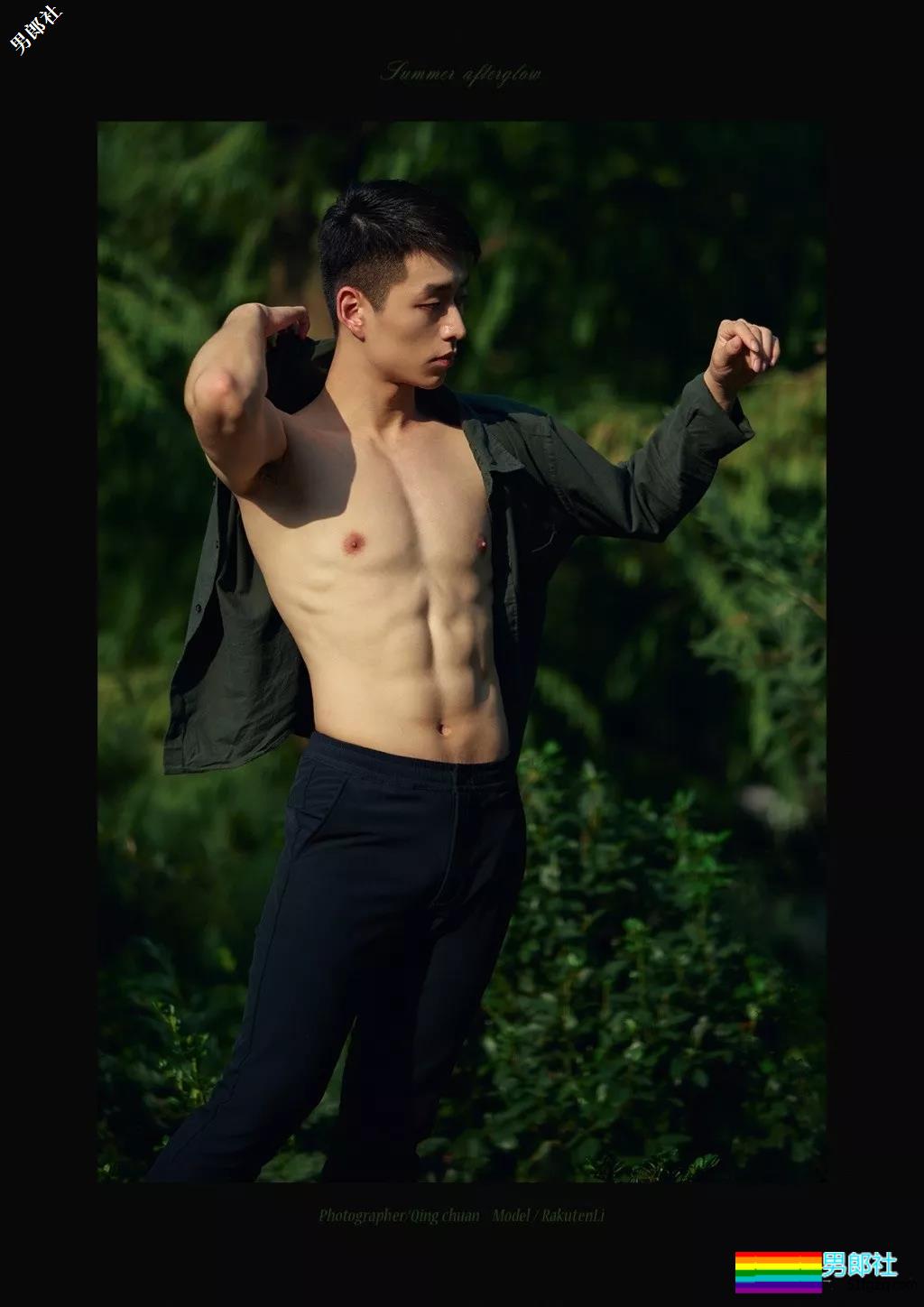 号称Blued上海头号男神，谢梓秋御用男模粉嫩胸肌超抢眼！ - 51虹马