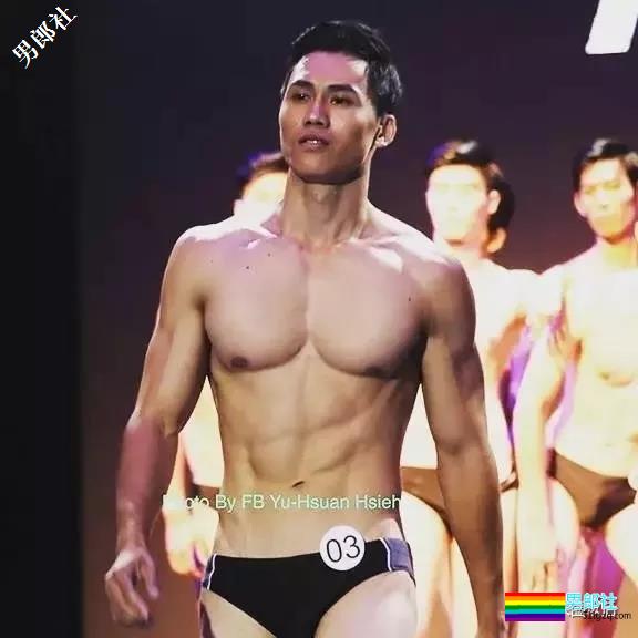 篮球队长昔日写真被挖，粗暴筋肉看着都有感觉 - 51虹马