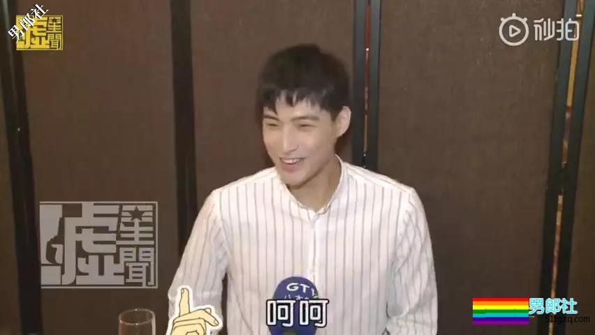 同志版《红楼梦》男星自爆尺寸棒！基情戏咬伤肌肉男胸肌 - 51虹马