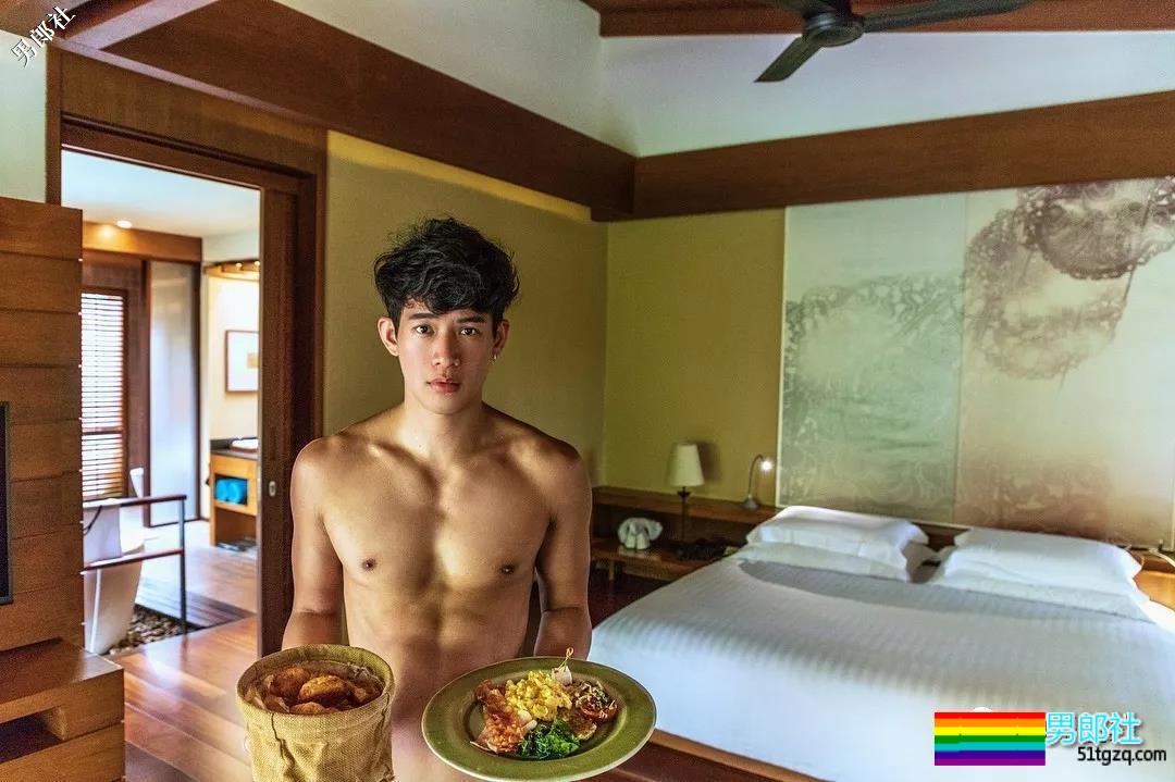 看点∣帅哥集邮摄影师又开始高事情了！小狼狗忠犬各种天菜统统出镜！ - 51虹马