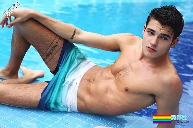 帅气男模胸器与胸毛极致来袭！ - 51虹马