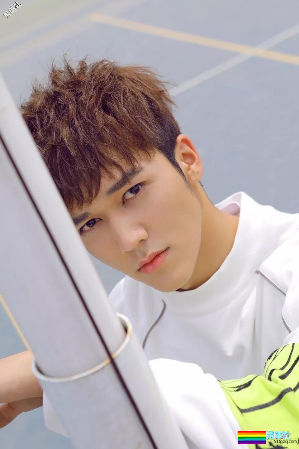 188阳光大男孩一枚，在这个冬天恋爱吧！－－海亮 - 51虹马