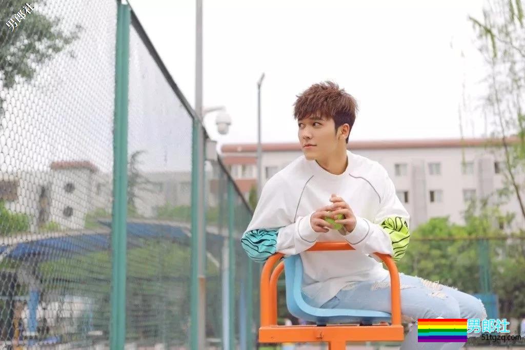 188阳光大男孩一枚，在这个冬天恋爱吧！－－海亮 - 51虹马