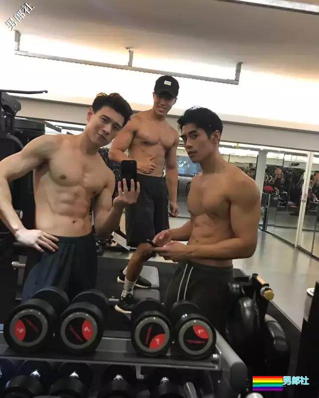 香港小鲜肉跑龙套也帅到爆，私底下这么放得开！ - 51虹马