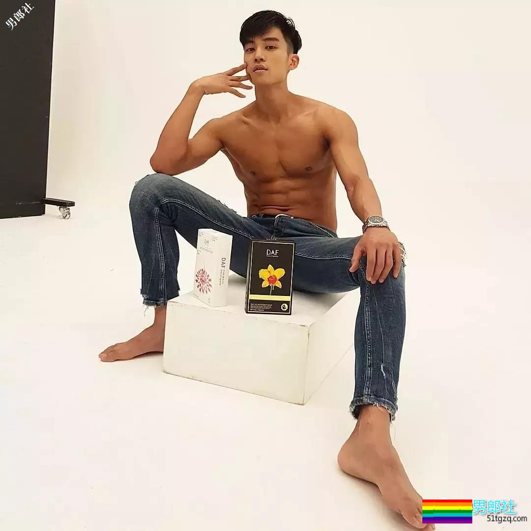 肌肉小狼狗八块腹肌太惹眼,长腿大胸肌的运动Boy!-51虹马