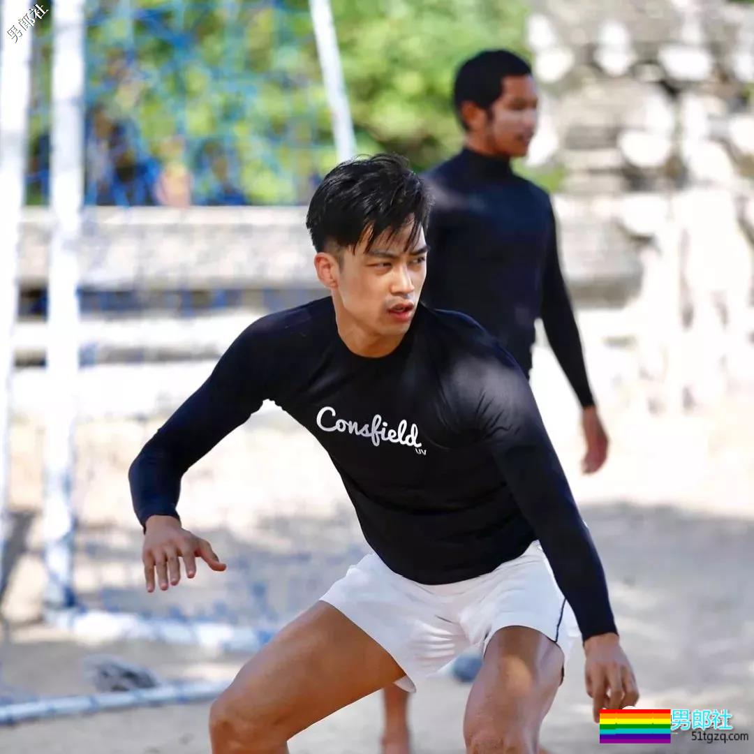 肌肉小狼狗八块腹肌太惹眼,长腿大胸肌的运动Boy! - 51虹马 肌肉小狼狗八块腹肌太惹眼,长腿大胸肌的运动Boy! - 51虹马