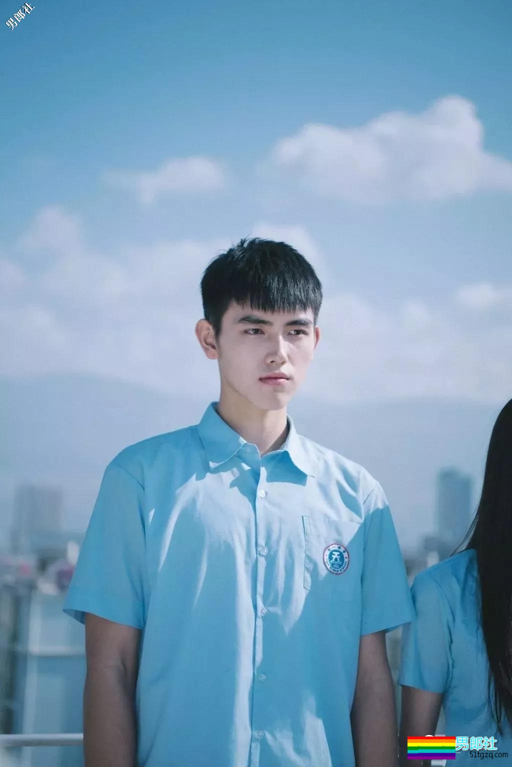 神仙男友一条微博碰瓷半个娱乐圈！可我只想要这个阳光鲜嫩的少年！ - 51虹马