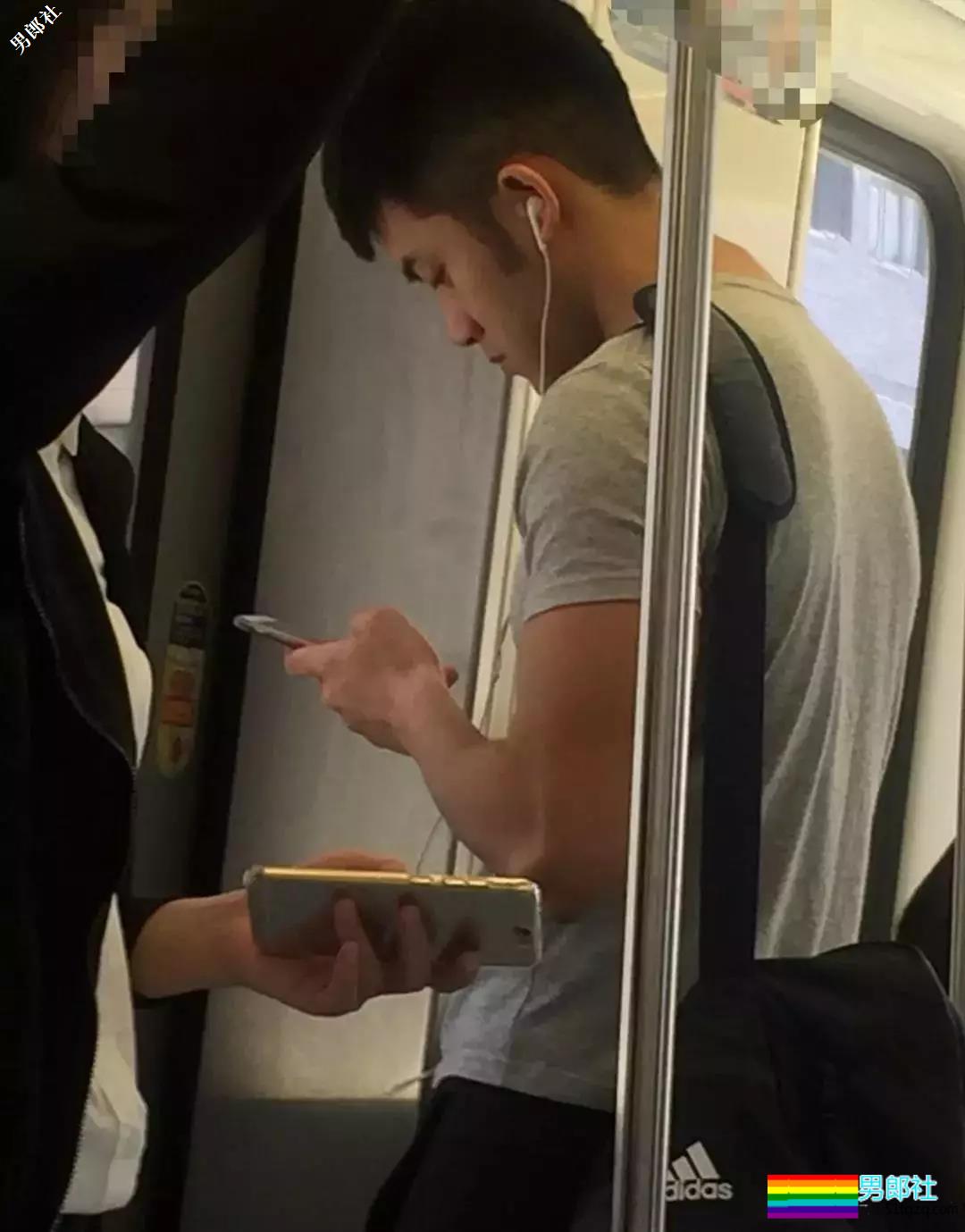 偶遇各款帅哥，体育生，你们要抱走那一只？ - 51虹马