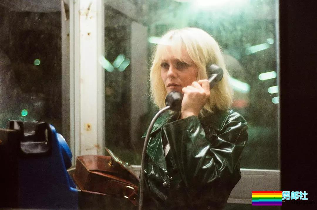 《刺心》:35毫米胶片上的血腥爱情故事,针对GV演员的连环杀手-51虹马