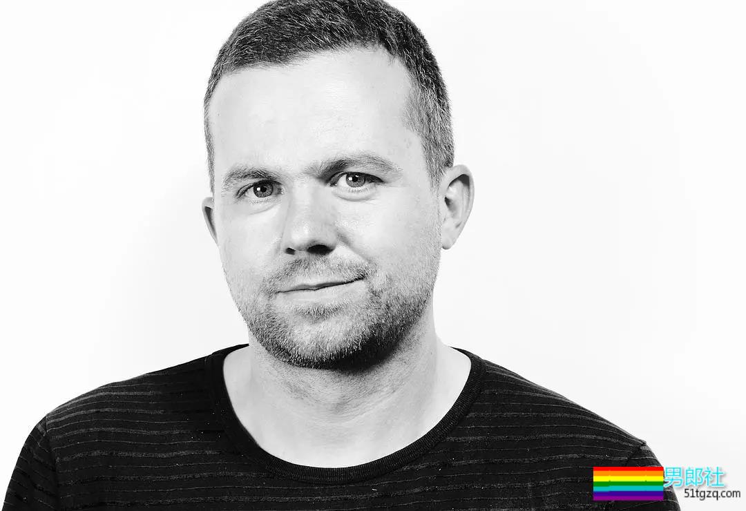 《刺心》：35毫米胶片上的血腥爱情故事，针对GV演员的连环杀手 - 51虹马