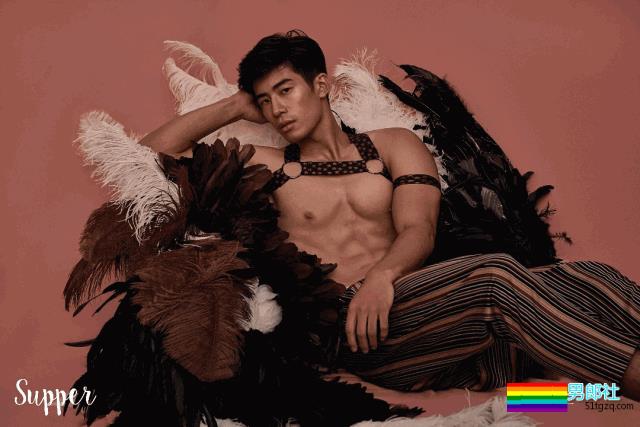 没有翘臀的模特不是好厨师，大鼻子网红满足你所有幻想！ - 51虹马