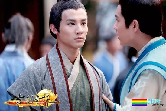 穿女装被疑整容，鲜肉演员沐浴戏遭验货！ - 51虹马