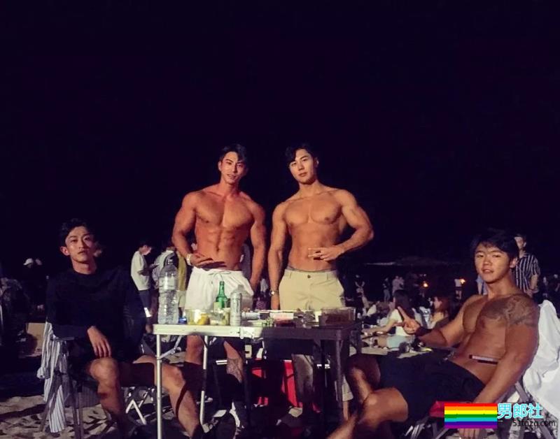 泡菜名媛被爆三温暖搞事，大块肌也逃不过做零？ - 51虹马