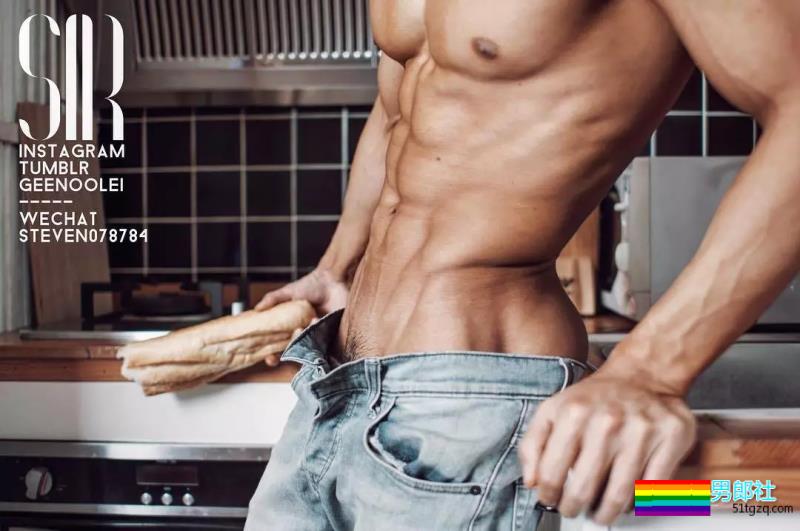 为健身私教抹油 他一脸享受很主动？！ - 51虹马