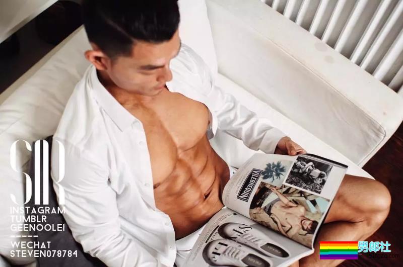 为健身私教抹油 他一脸享受很主动？！ - 51虹马