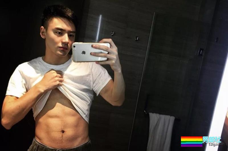 188CM长腿,超级帅的邻家体育生! - 51虹马