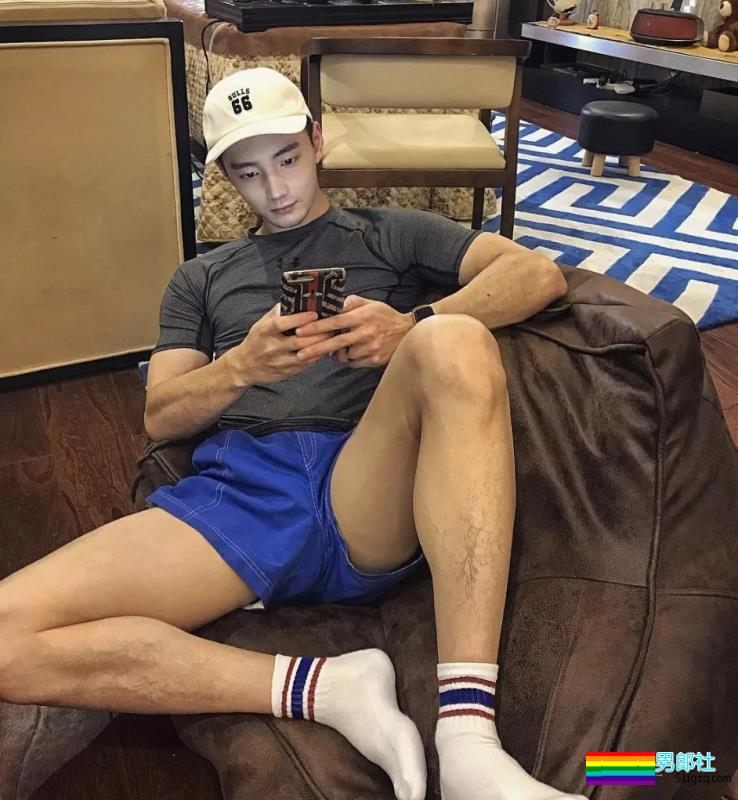 188CM长腿,超级帅的邻家体育生! - 51虹马