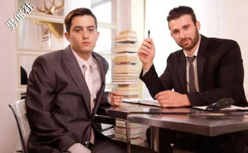 Gay片男星转行敲诈金主爸爸，结果... - 51虹马