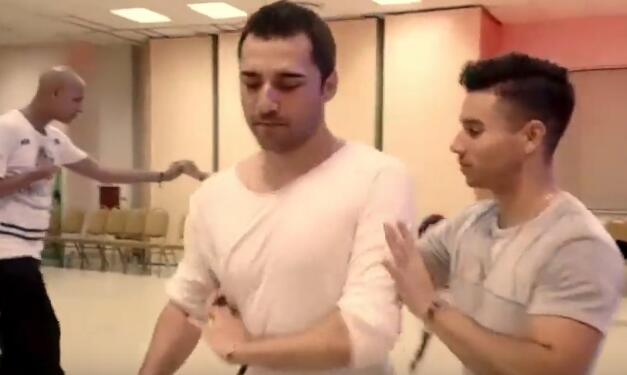 两位男士完美诠释拉丁舞的魅力-51虹马