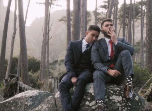 《南非好声音》冠军推出一支同爱MV-51虹马