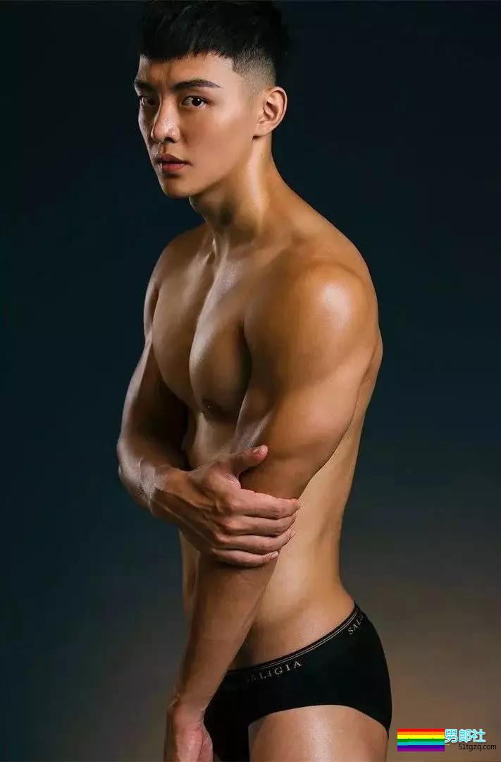 GAY在异地恋中，能走多远。 - 51虹马