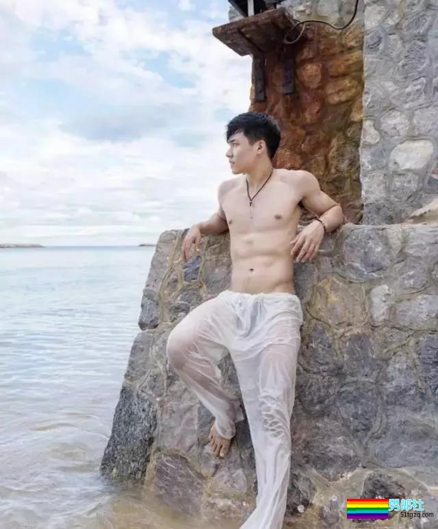 GAY在异地恋中，能走多远。 - 51虹马