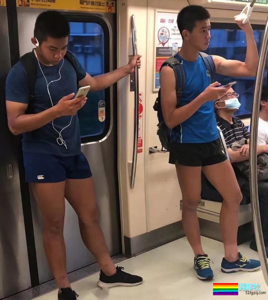 街拍体育生帅哥，有你认识的吗？-51虹马