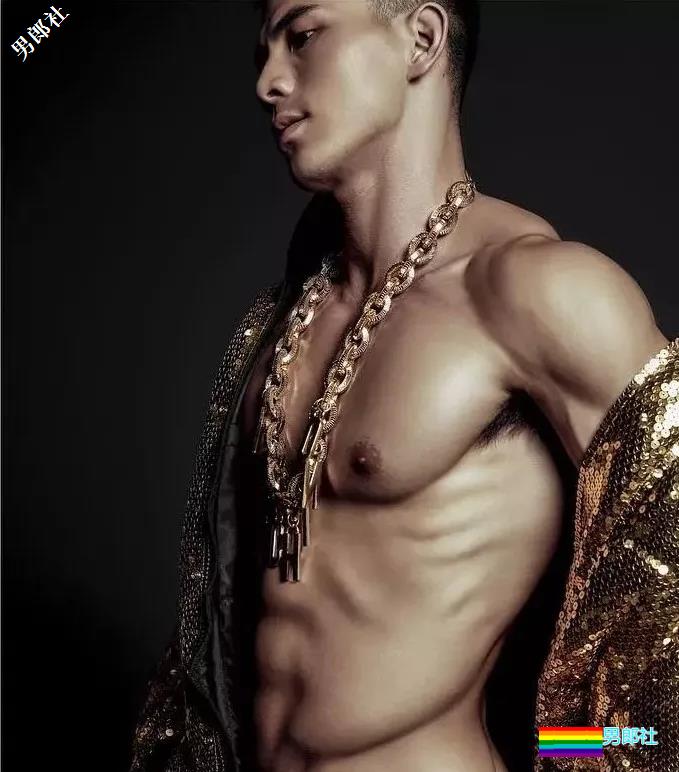 叫卖小视频名媛一朝成名，只求他下次出镜记得刮腋毛 - 51虹马