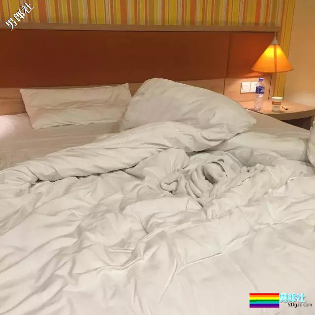 我的三十三年男同Gay生活回顾,高中之后我的感情经历 - 51虹马 我的三十三年男同Gay生活回顾,高中之后我的感情经历 - 51虹马