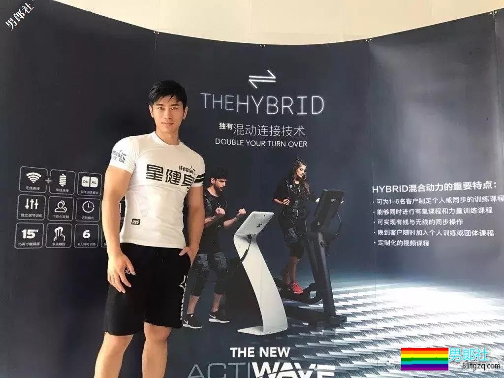 某健身极品肌肉教练又发撩人石更照！百看不厌的直男小哥荷尔蒙爆发！ - 51虹马