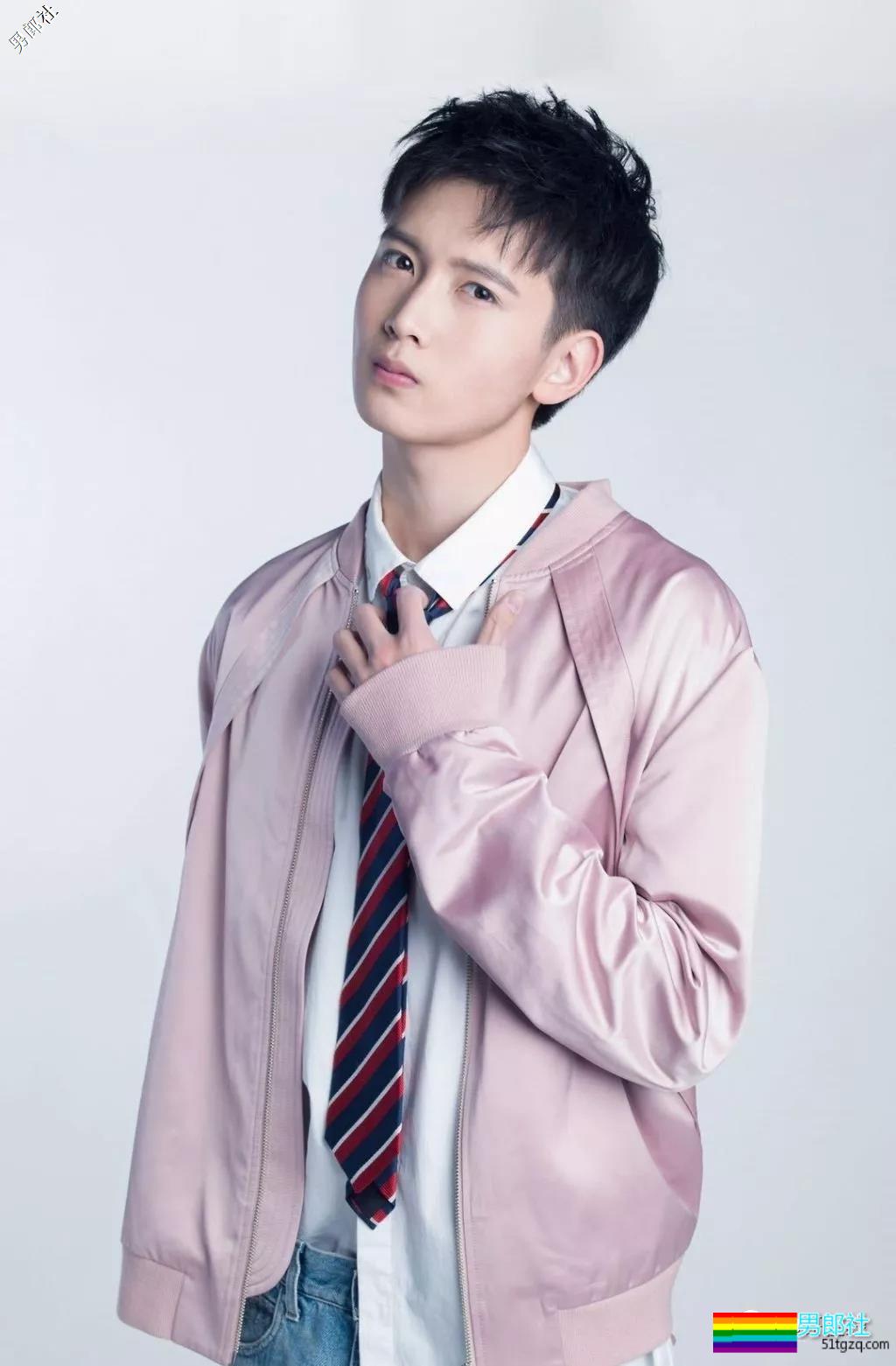 185大长腿初恋脸少年，可盐可甜的邻家弟弟最撩人！－－陈宥维 - 51虹马