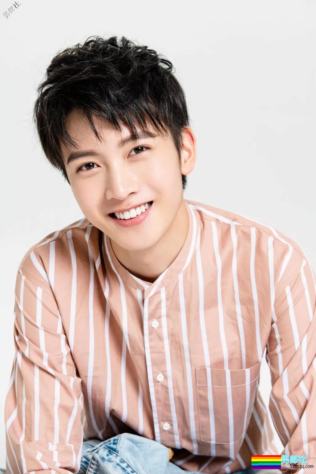 185大长腿初恋脸少年，可盐可甜的邻家弟弟最撩人！－－陈宥维 - 51虹马