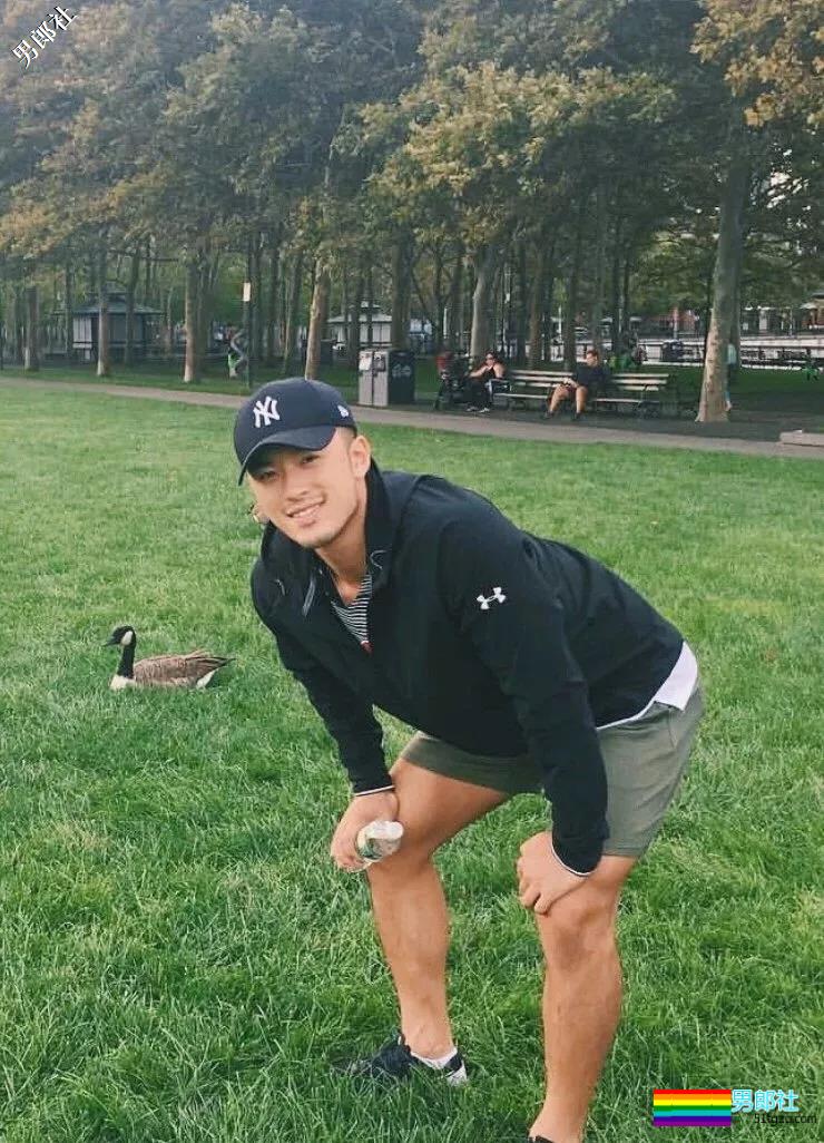 肌肉熟男大长腿抢镜...还有宝岛大学校草级小鲜肉！ - 51虹马