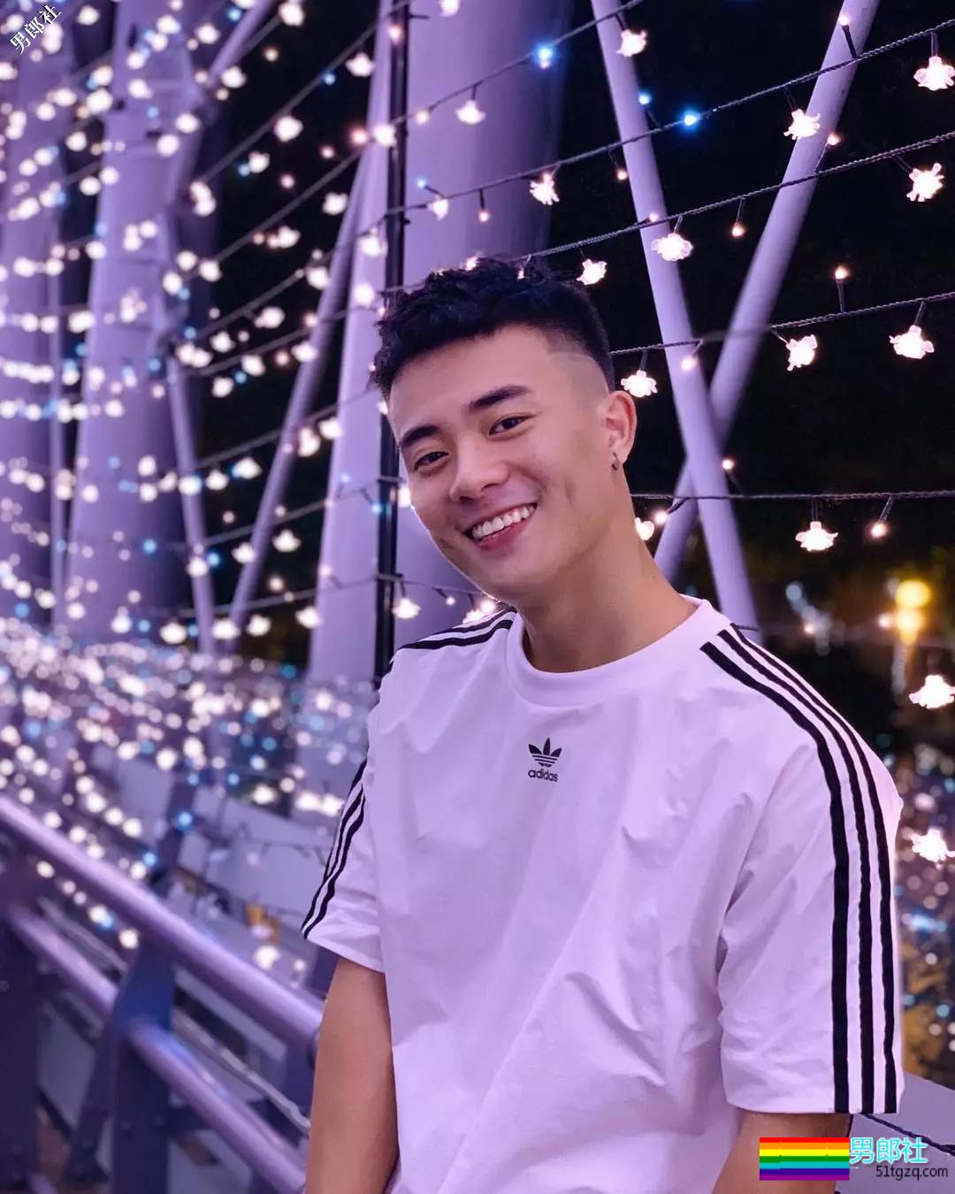 读护理的大学男生,不仅超帅还有肌肉身材 - 51虹马