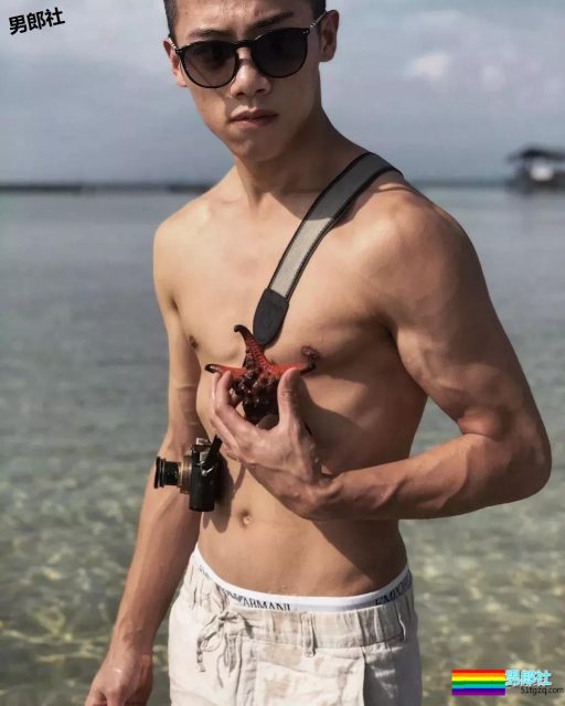 颜值很能打的小奶狗,精瘦六块腹肌迷倒多少汉纸? - 51虹马 颜值很能打的小奶狗,精瘦六块腹肌迷倒多少汉纸? - 51虹马