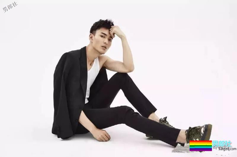 身高190腿长230,超帅鲜肌小狼狗欧巴,让我整个心都在荡漾了!! - 51虹马 身高190腿长230,超帅鲜肌小狼狗欧巴,让我整个心都在荡漾了!! - 51虹马