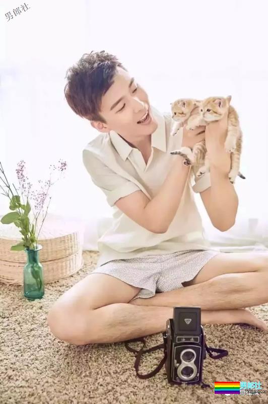 身高190腿长230，超帅鲜肌小狼狗欧巴，让我整个心都在荡漾了！！ - 51虹马