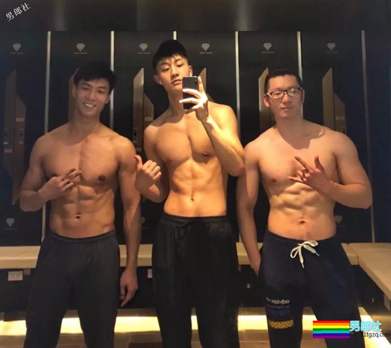 188cm大长腿重庆帅哥，衣服一脱我就想和他做朋友！ - 51虹马